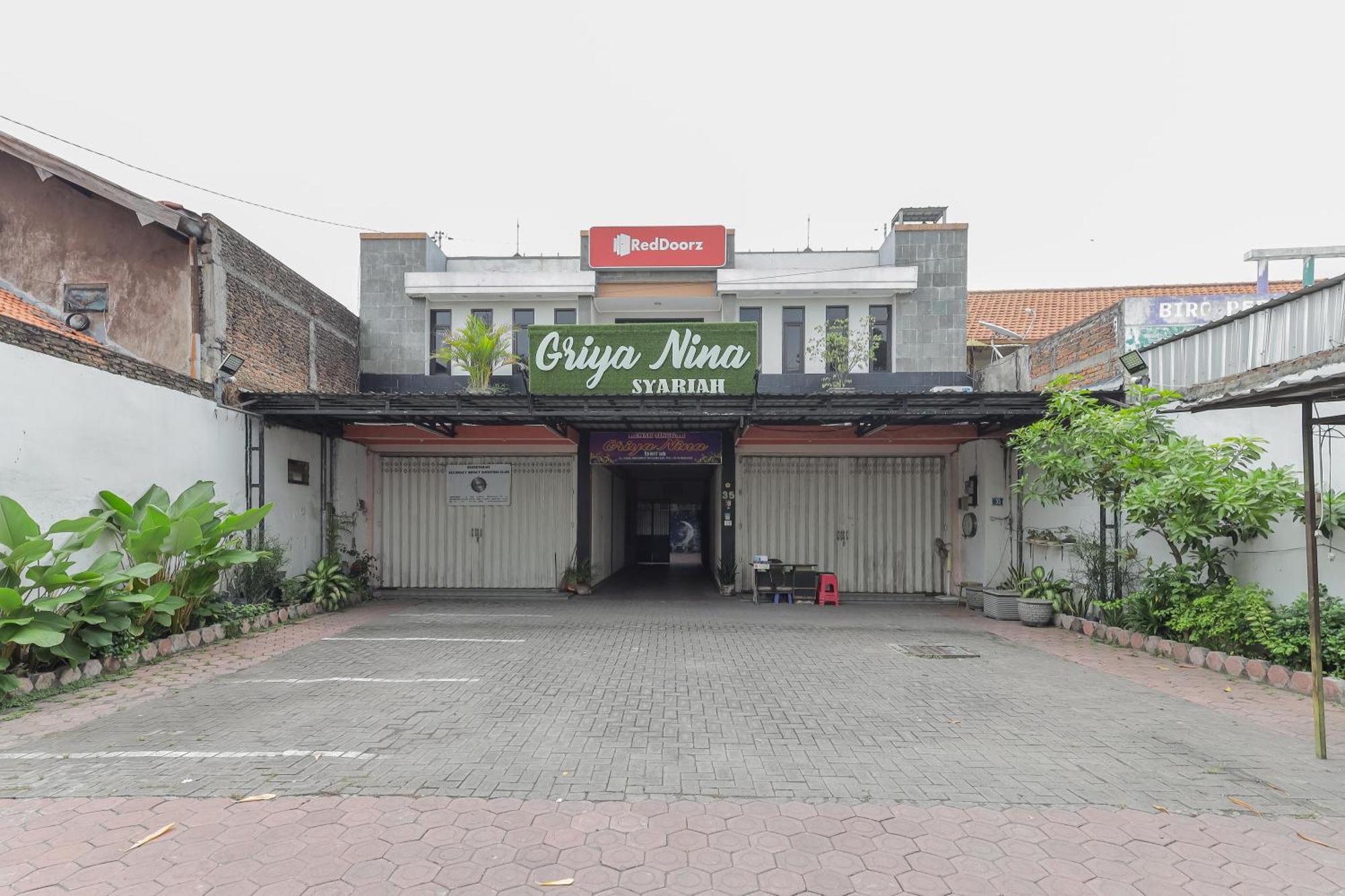 Reddoorz At Pondok Candra สุราบายา ภายนอก รูปภาพ