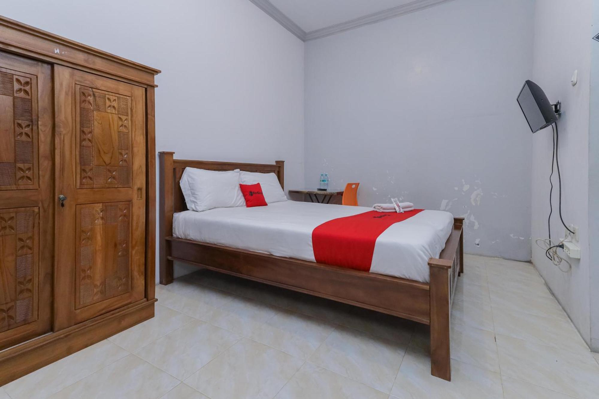 Reddoorz At Pondok Candra สุราบายา ภายนอก รูปภาพ